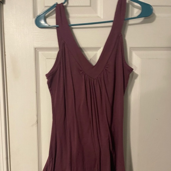 V1 Couture Purple V Neck Tank/Blouse - Picture 1 of 2